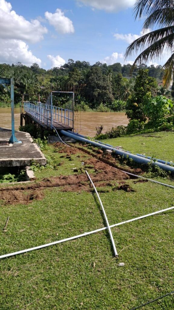 Pemasangan ONLIMO di DLH Merangin